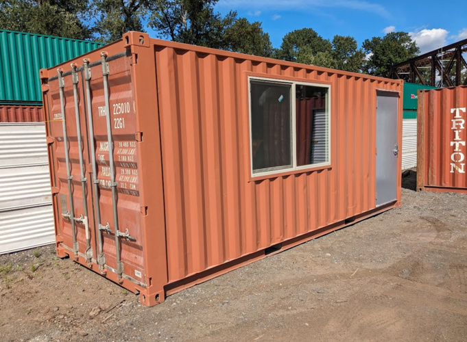 Workshop container with skylight windows